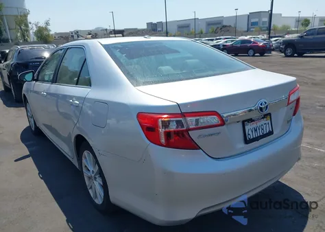 2012 Toyota Camry Hybrid Xle z USA, uszkodzony, nr VIN 4T1BD1FK1CU051589